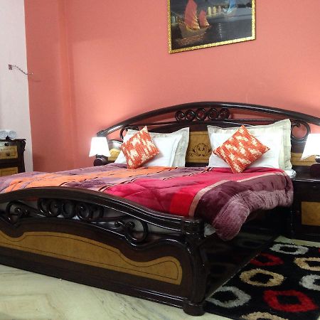 ניו דלהי Parkash Bed And Breakfast מראה חיצוני תמונה